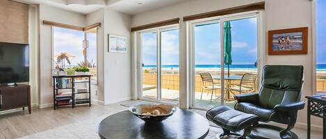 تلفزيون ذكي، مشغل دي في دي