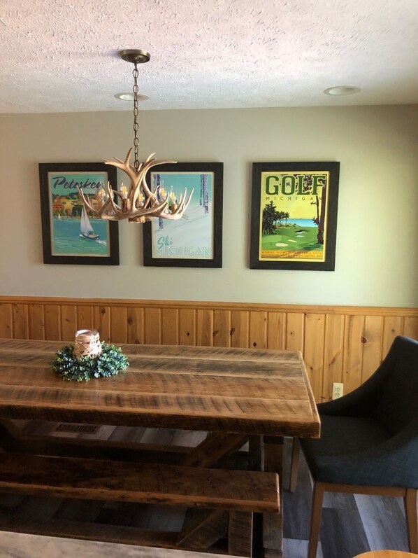 Dining - Harbor Springs Condo, 2400 Sq. Ft., 5 Bedroom, 3 Bath, 3 Levels, Very Clean (Harbor Springs)