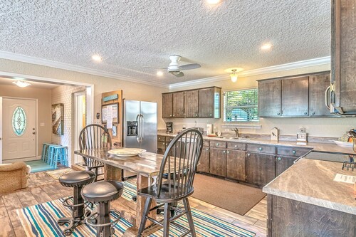 Beach House Blue 4/2 Home Beach on a Budget