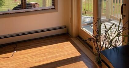 Ocean View Apartment Along Maine's Scenic Penobscot Bay