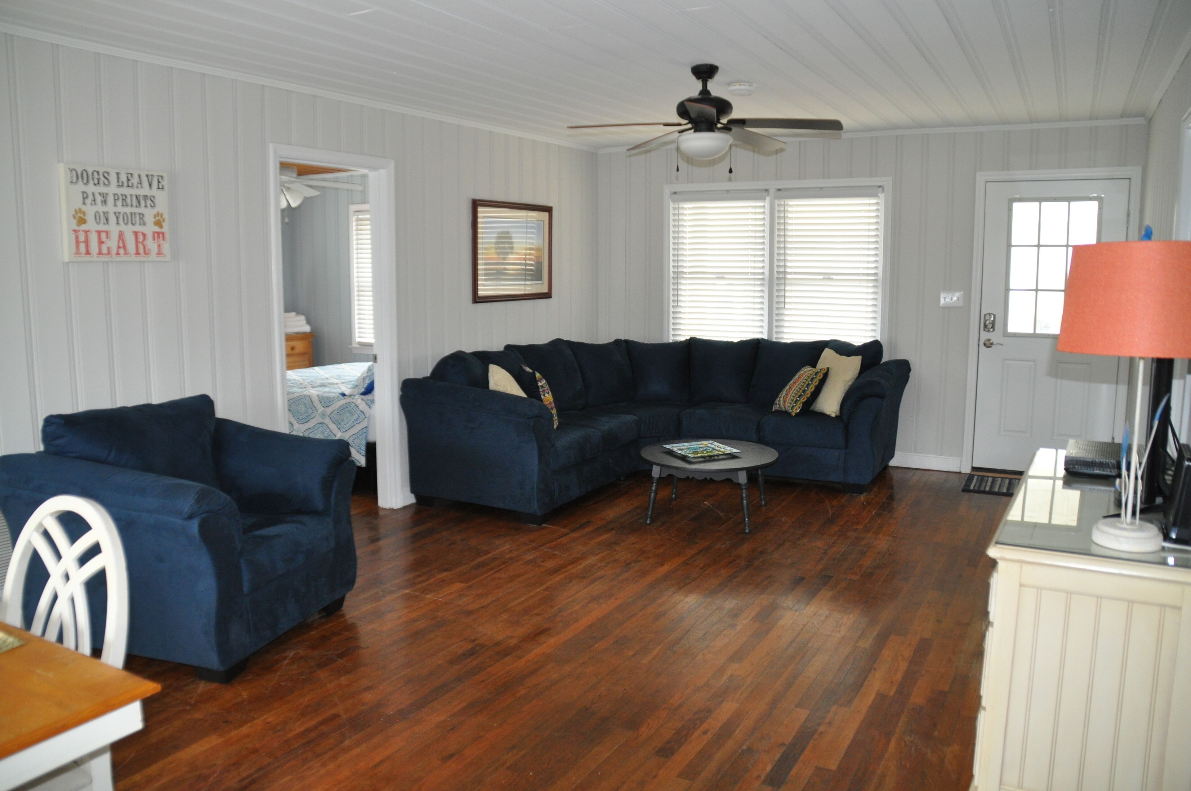 Ocean view, Pet Friendly house with private swimming pool! Sleeps 10.