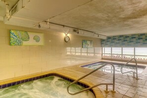 Spa - Master on the Gulf! Unit 1612 (Panama City Beach)