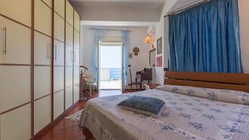 5 chambres, fer et planche Ă  repasser, Wi-Fi gratuit, draps fournis