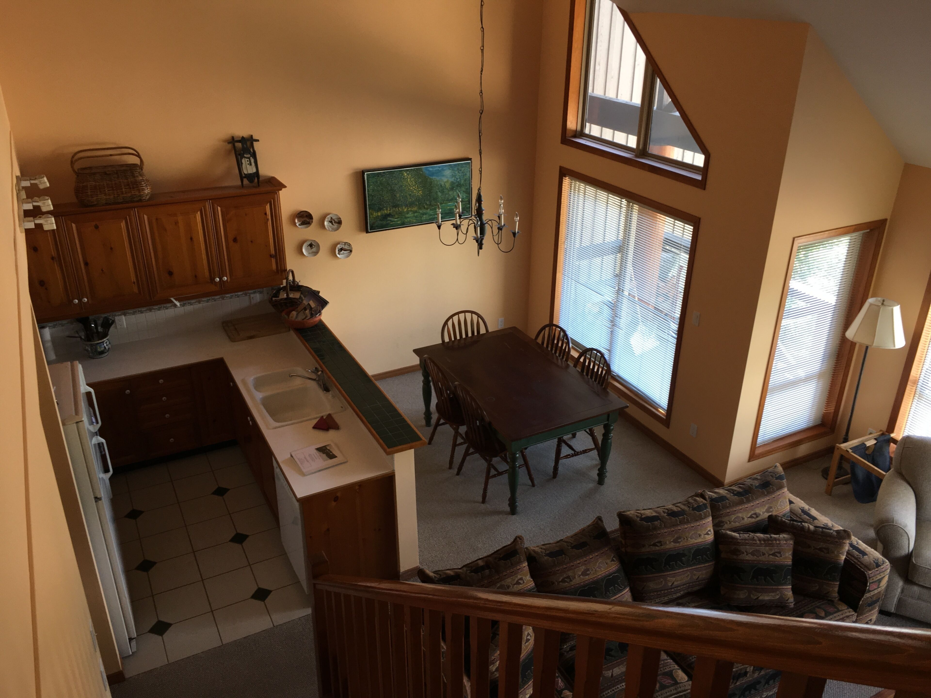 Ski in/Out - Great Townhouse Right Off Blackcomb Slopes