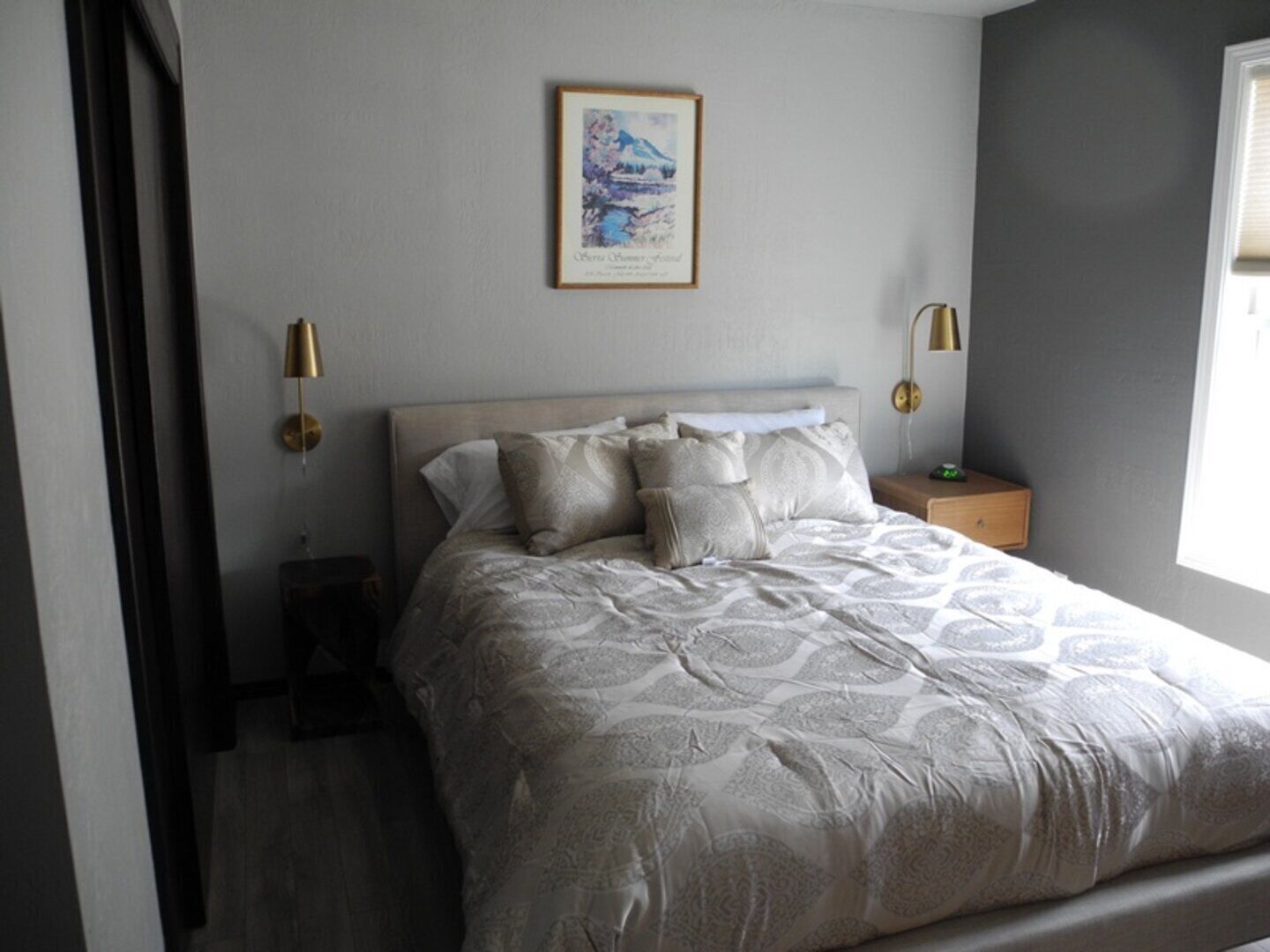 2 chambres, matelas mémoire de forme, fer et planche à repasser, Wi-Fi