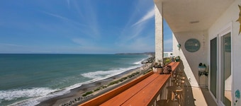 Ocean Front 2 bedroom 2 Bathroom