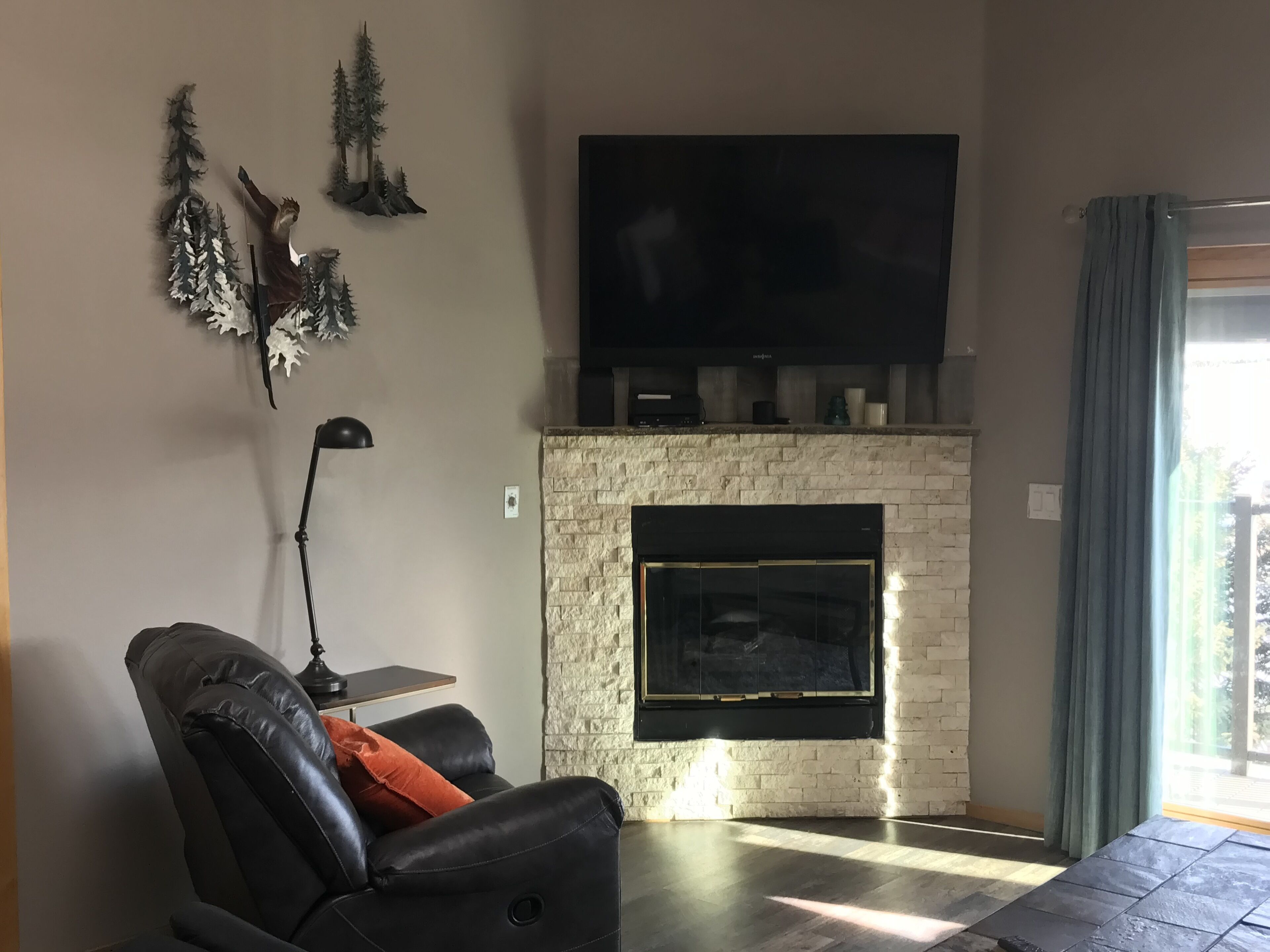 Best Mtn/Lake Views in Frisco!  Ski 7 Resorts!  Close to Main St., Frisco. 