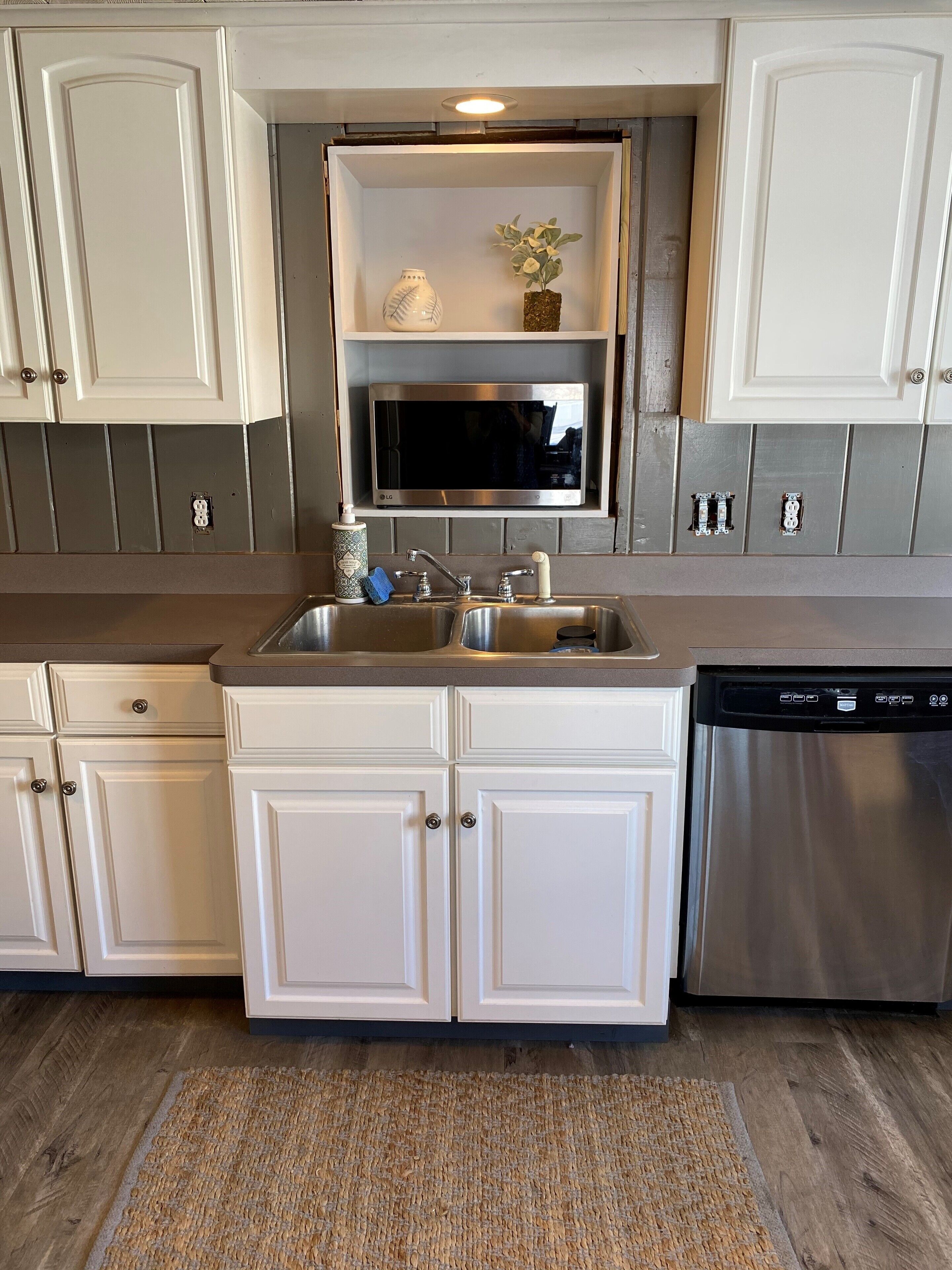 Lakefront cottage on Chautauqua Lake