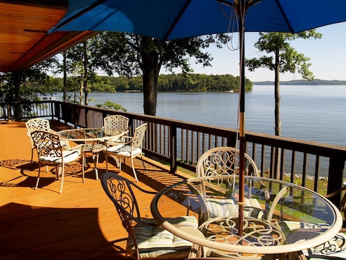 KY Lake Arts & Crafts Cedar Shake Home - Yksityinen telakka / veneiden vuokraus *