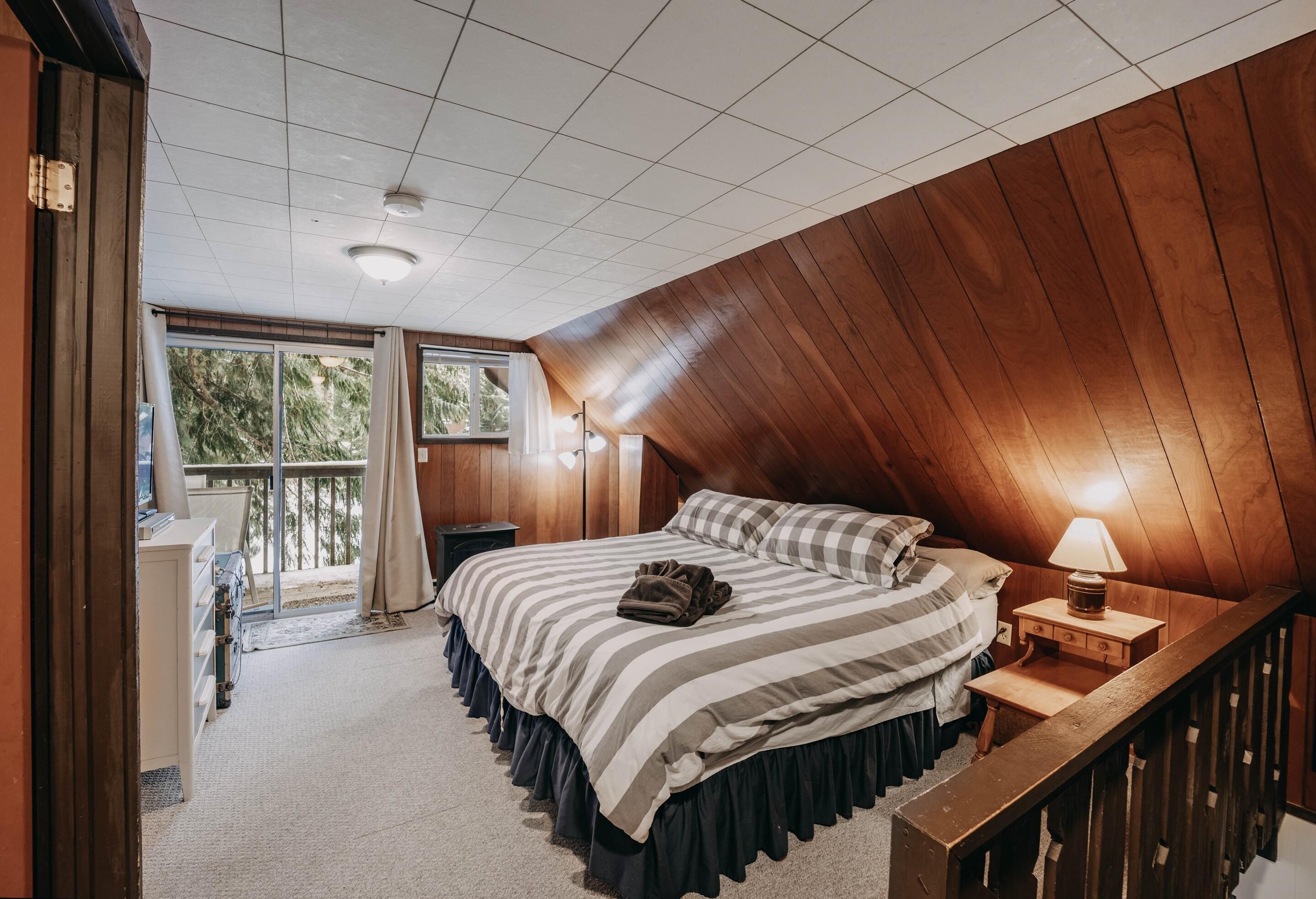 2 多间卧室、免费 WiFi、床单