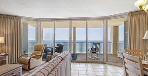 TV - Oceanfront 2-bedroom condo in Panama City Beach, sleeps 8, ideal for families. (Panama City Beach)
