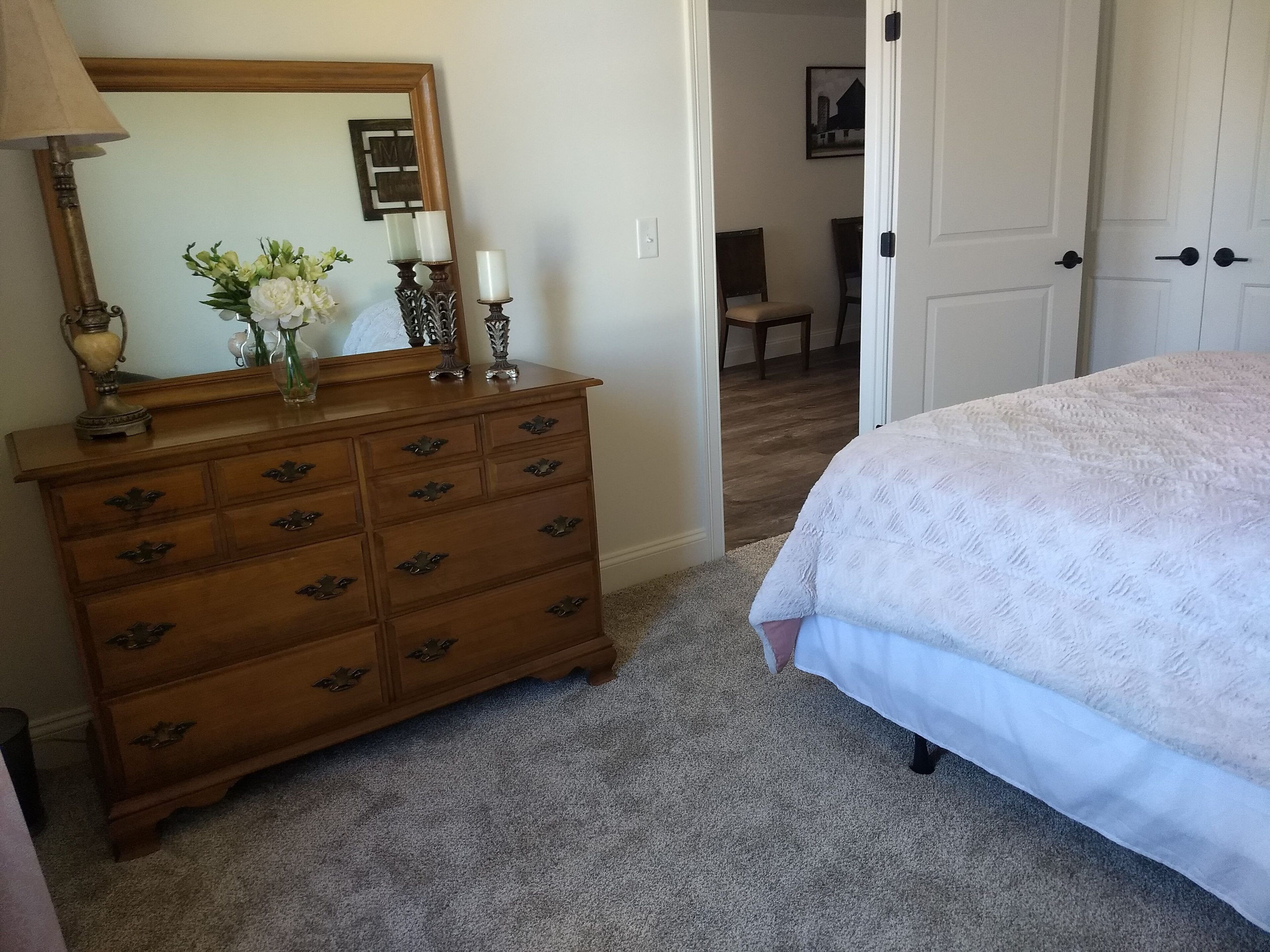 Outback, peaceful setting  with a continental self serve breakfast provided. 