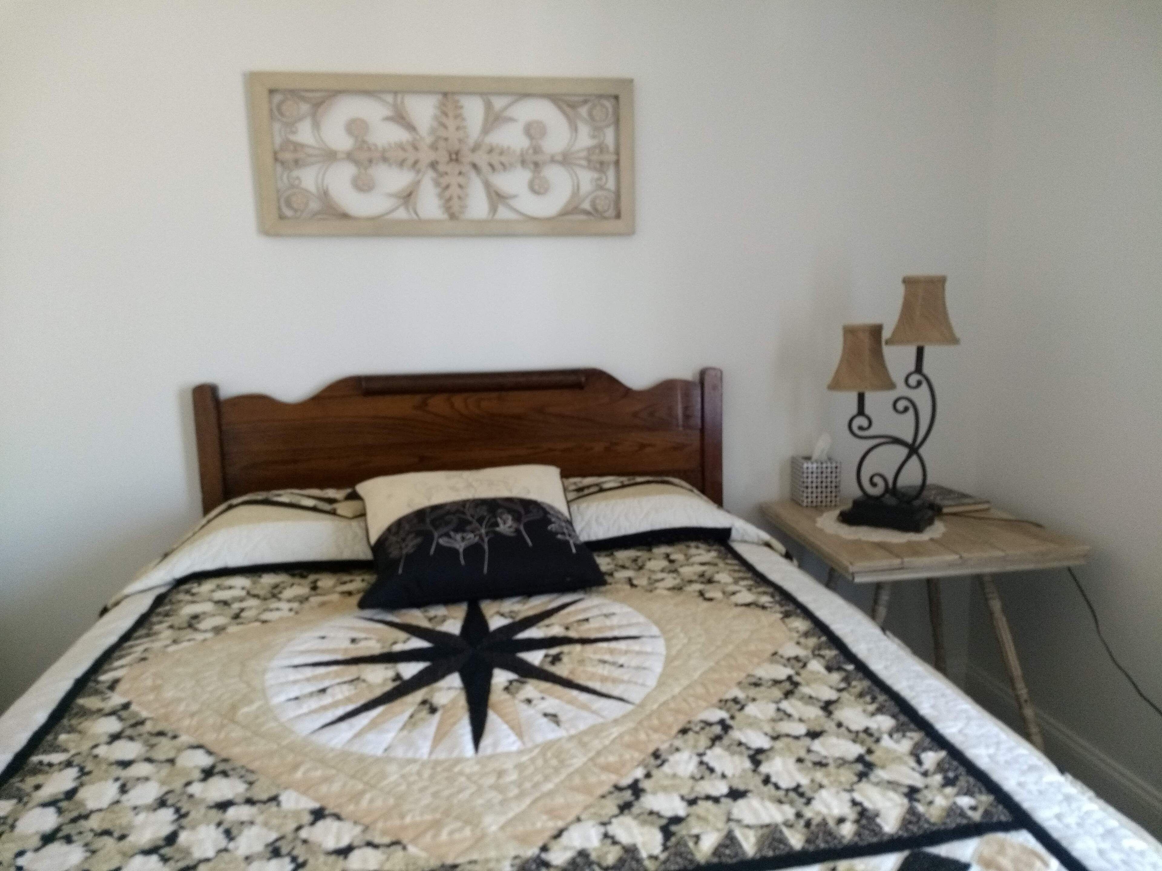 Outback, peaceful setting  with a continental self serve breakfast provided. 