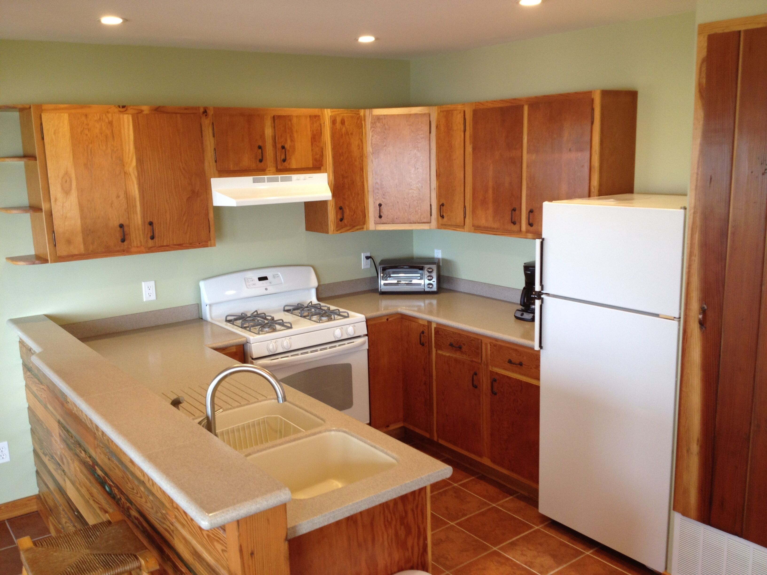 Cozy and Charming Beach Getaway on Lovely Lake Michigan