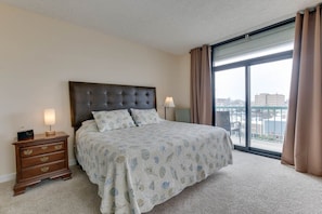 2 bedrooms, iron/ironing board, Internet - Enjoy Beautiful Ocean Views from this 2 Bedroom, 2.5 Bath Oceanfront Condo (Virginia Beach)