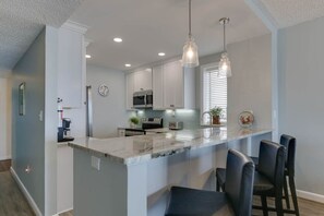 Fridge, microwave, oven, stovetop - Enjoy Beautiful Ocean Views from this 2 Bedroom, 2.5 Bath Oceanfront Condo (Virginia Beach)