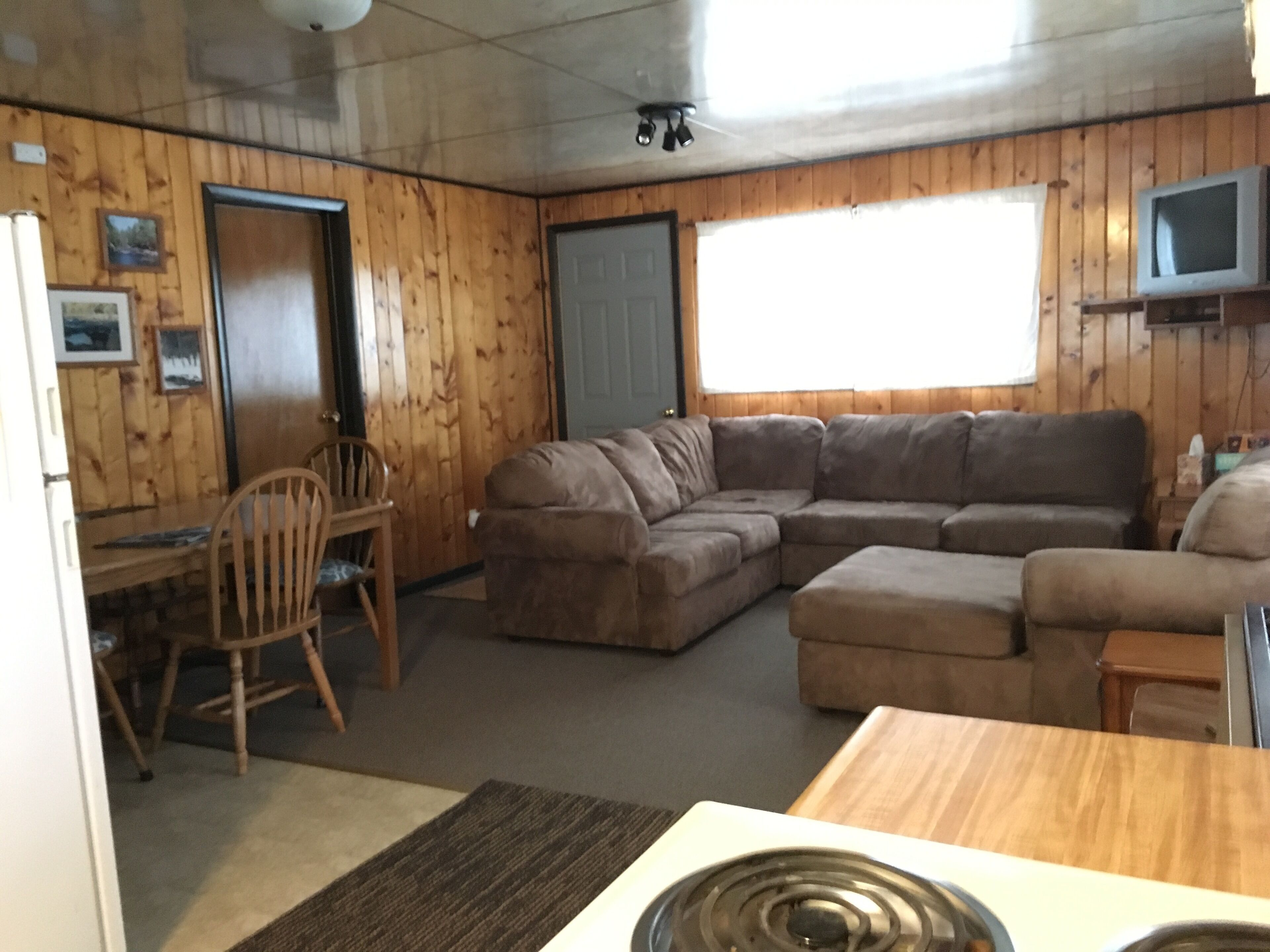 Up North Cabin Retreat - Rivers, Lakes, ATV/Snowmobile Trails Await Your Arrival