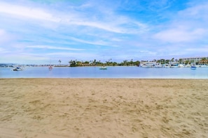 Beach nearby - Better Together! Mermaid Cove And Tritons Castle! (San Diego)