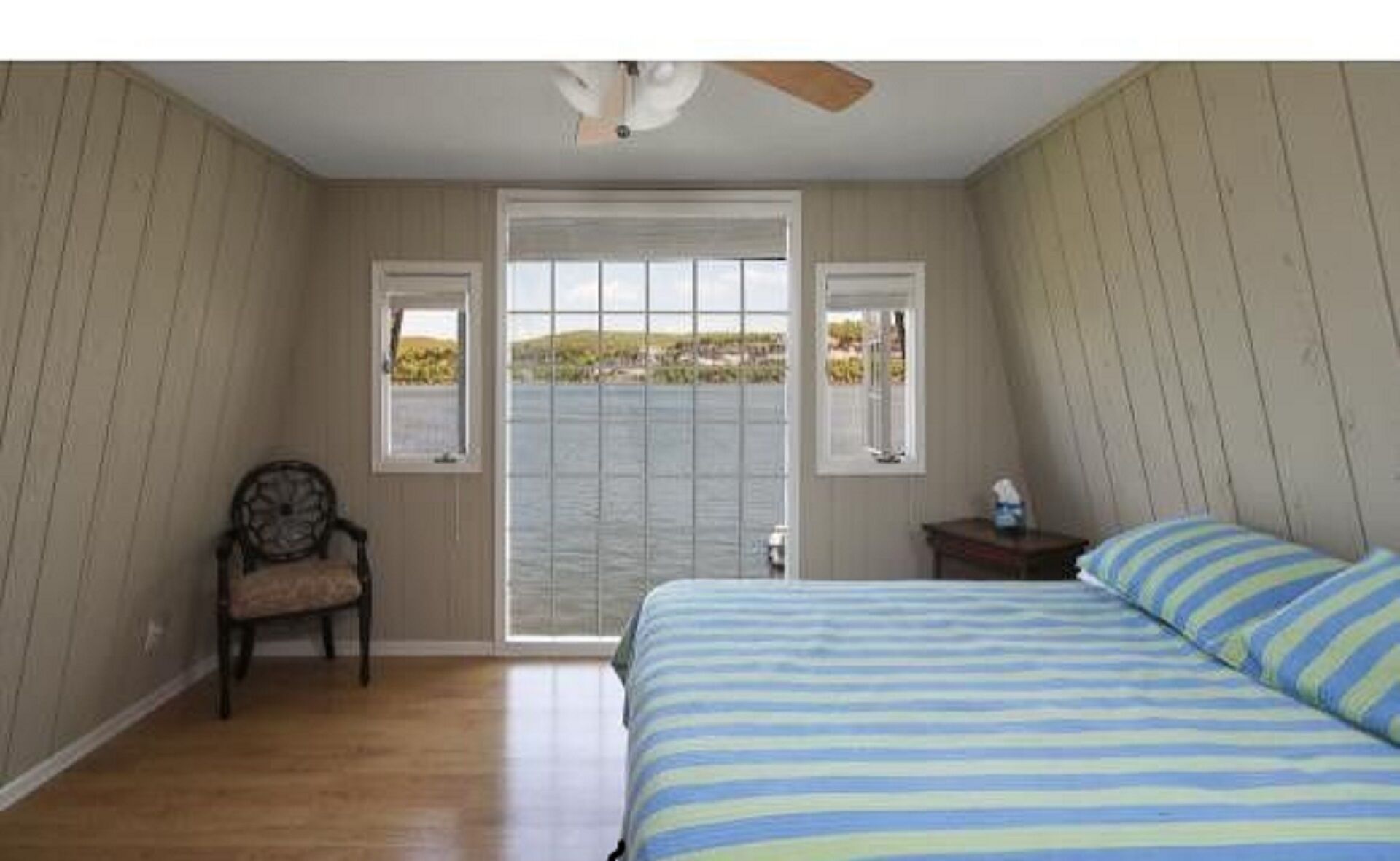 4 bedrooms, free WiFi, bed sheets
