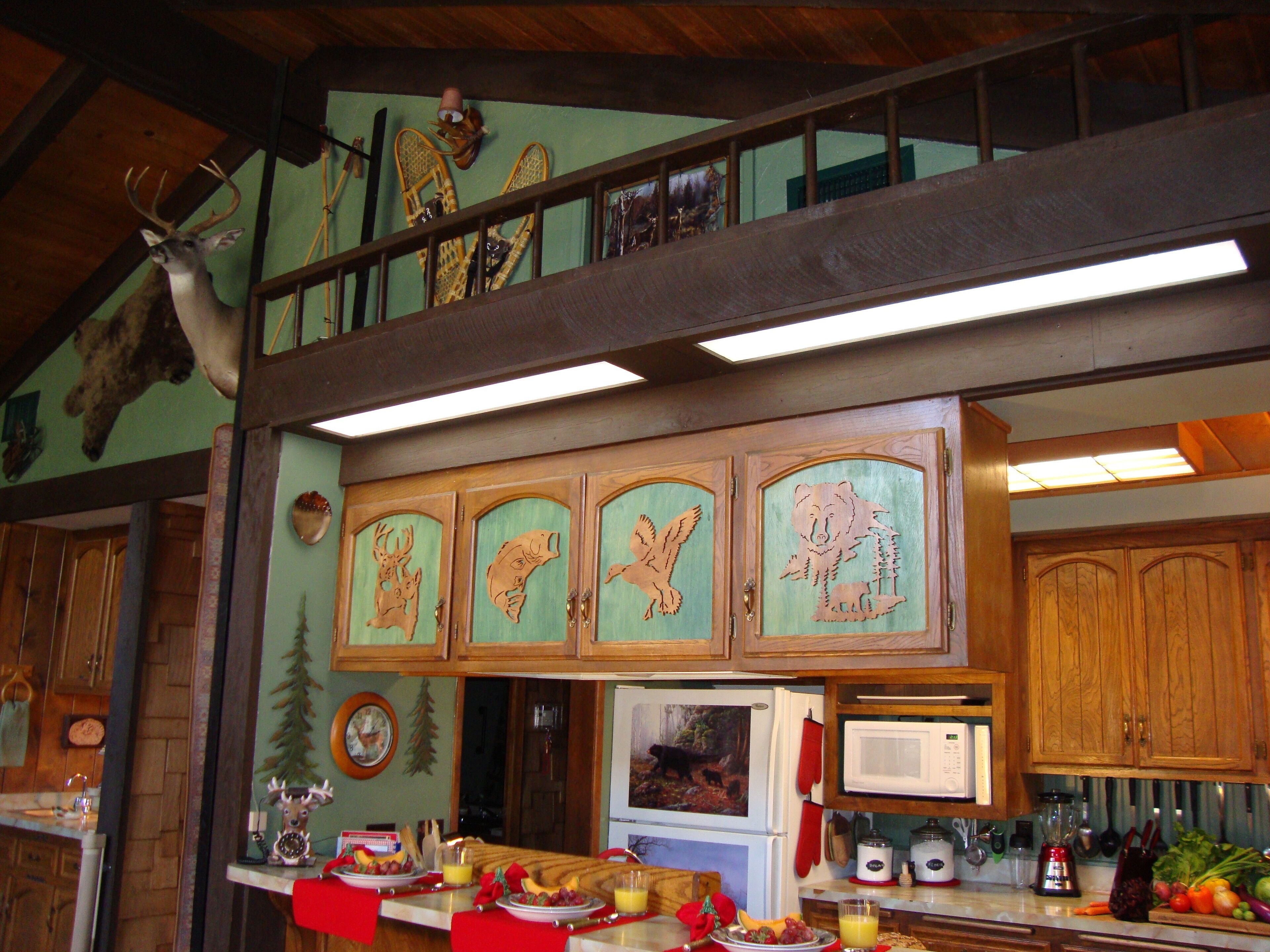 Rocky Top Lodge ~  A One-of-a-Kind Cabin in the Pines ~ Pet Fee