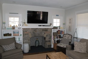 TV, DVD player