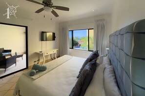 2 slaapkamers, een kluis op de kamer, een strijkplank/strijkijzer