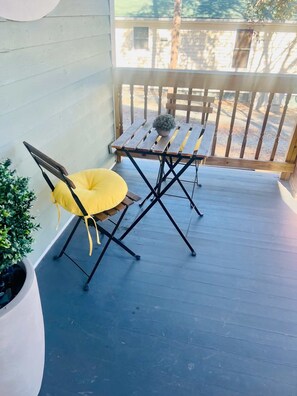 Outdoor dining - Historic Craftsman, Walk to Duke (Durham)