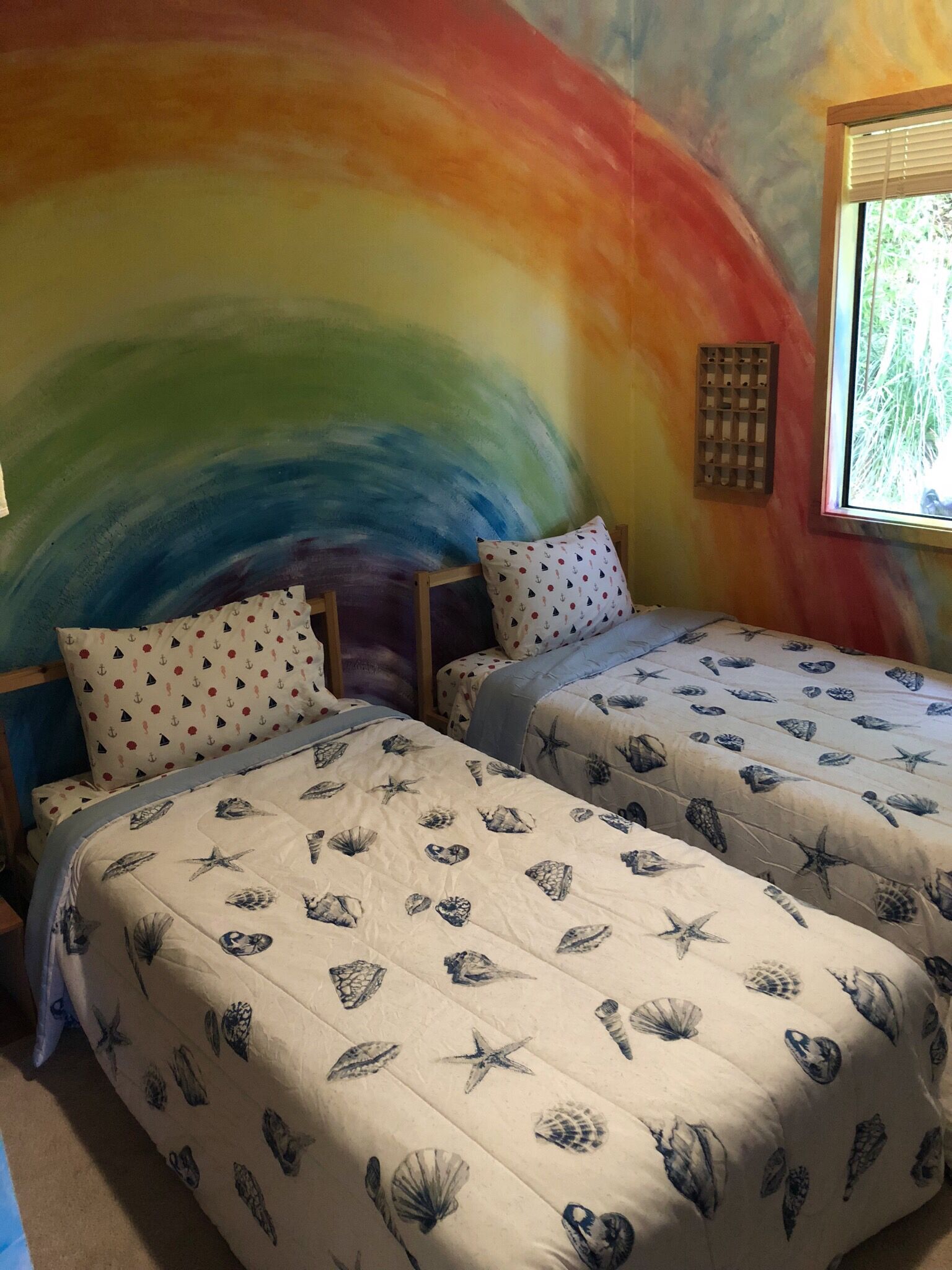 “SeaStar Cottage” - Beautiful west side Whidbey Island! Check date for Specials!