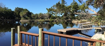The Fish House - AWESOME BOAT RAMP -Waterfront -Scalloping-Fishing