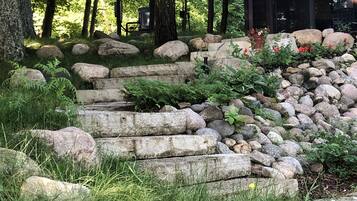 Enceinte de lâhĂ©bergement