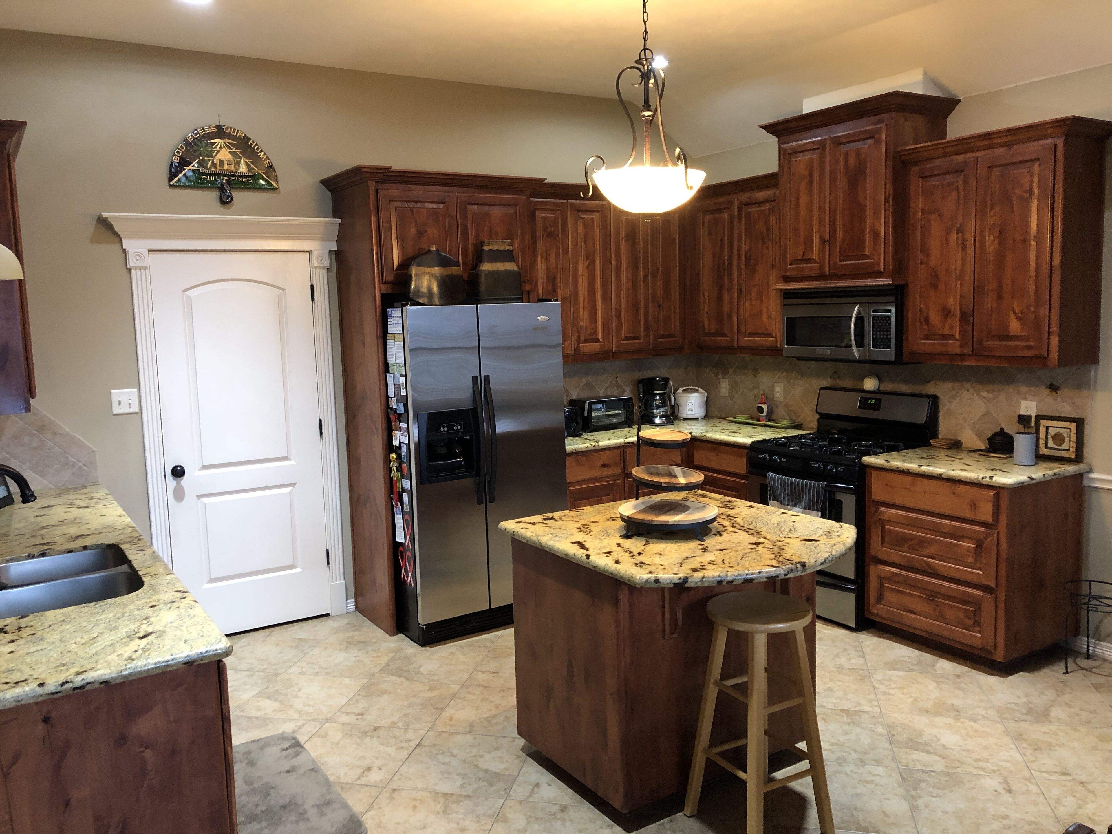 Single family, one-story home. 3 bedroom and 2 full baths.