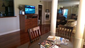 Smart TV y reproductor de DVD 