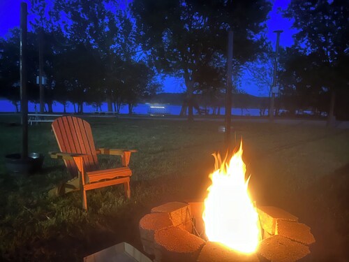 Pool Side Guest House On Lake Hudson Near Pryor