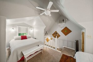 2 bedrooms, travel crib, free WiFi, bed sheets