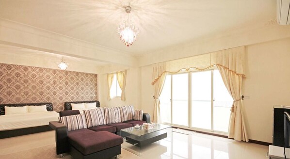 Firemannsrom – deluxe | Bad | Dusj, toalettartikler (inkludert), hårføner og håndklær