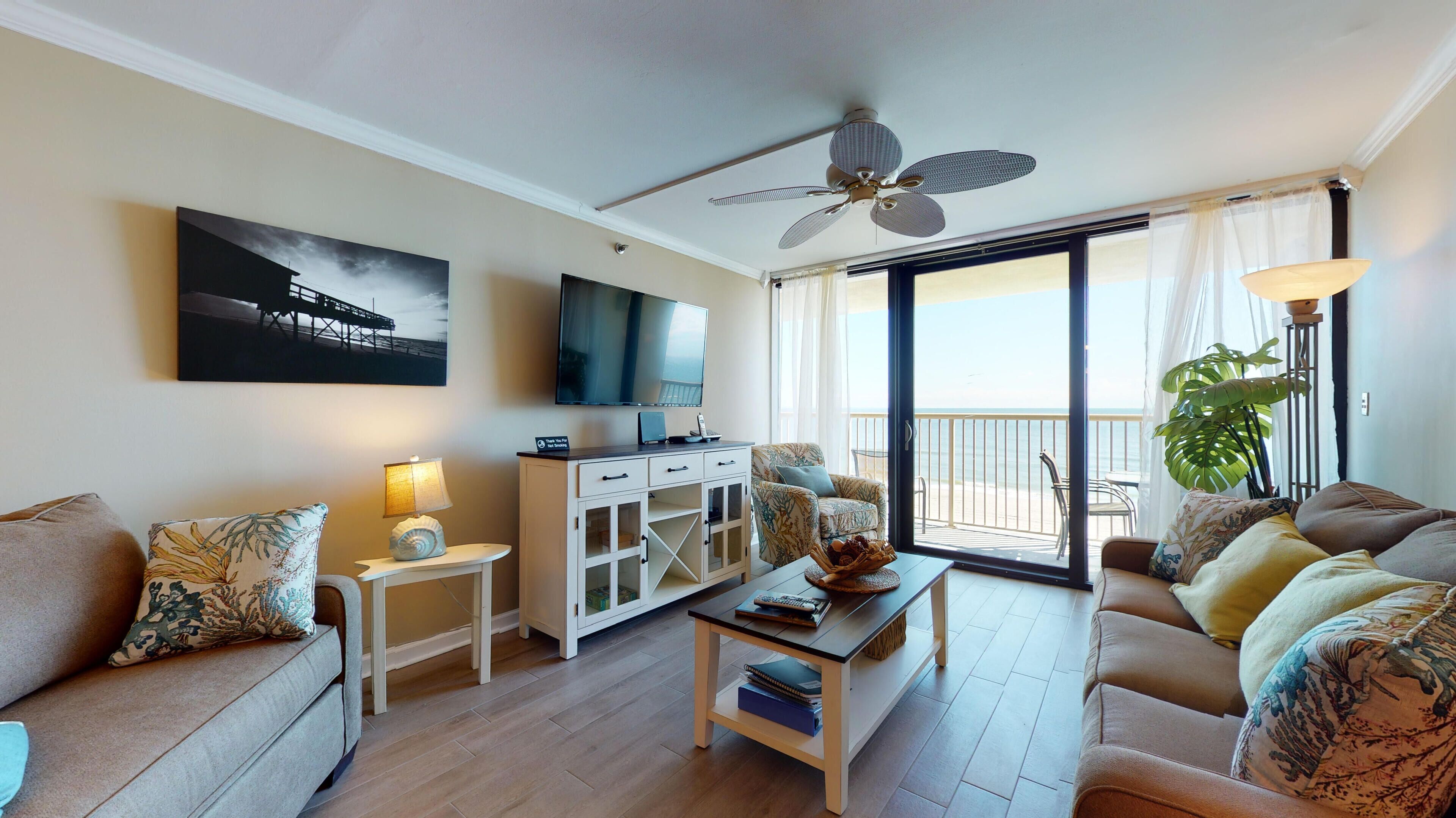 3 BR Beachfront Condo, Elevator and Indoor Pool- New beds- Now Booking 2025!