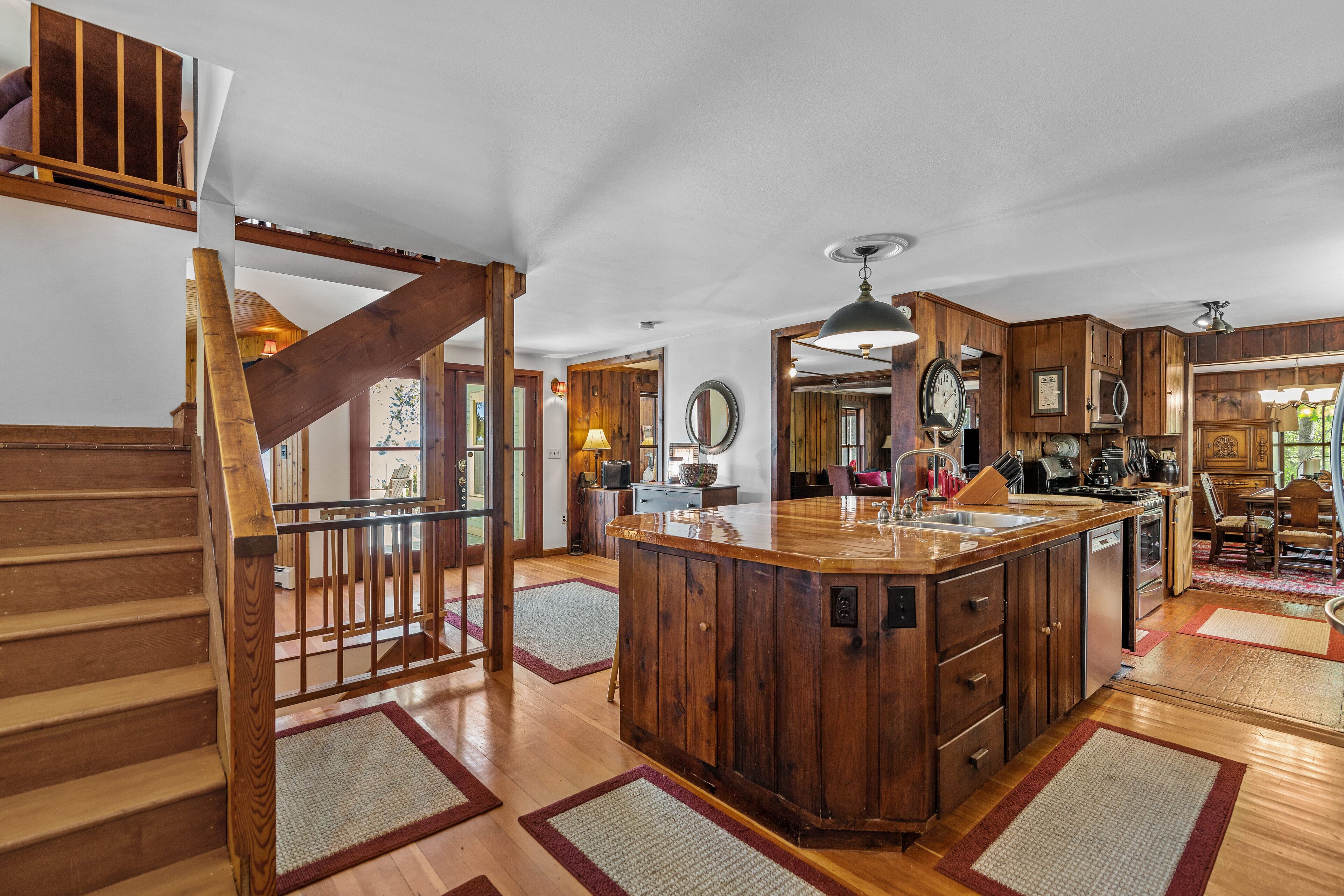 Private Beachfront Family Retreat On Lake Winnipesaukee - Amazing Long Views