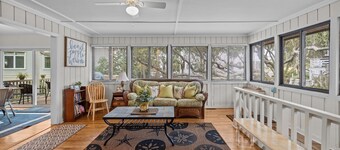 Wonderful Large Home Located Just a Short Walk to the Beach! Beautifully Maintained and Comfortable!