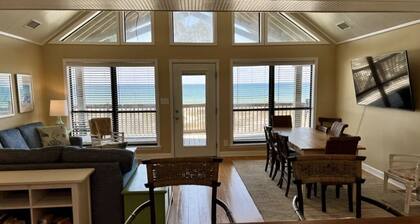 Ft Morgan, Cabana Beach Gulf Front, large deck, sleeps 10, 12 with foldout sofa