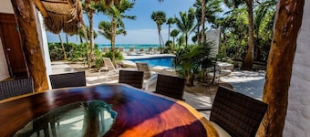 10% Summer Disc! Oceanfront Lux Villa & Pool! Ask about welcome gift options!