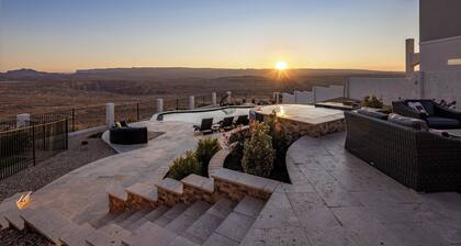 Henkeäsalpaavat näkymät | Resort tyyli takapiha! 7 Bed / 4 Bath 4300 sqft omakotitalo