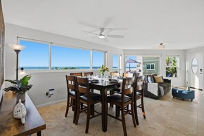 Dining - Rockaway Oceanfront 1 |Large Patio & Walkable- 3BR (San Diego)