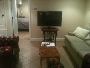 Smart TV - Beautiful Home 5 Blocks From Ferry To French Quarter (New Orleans)