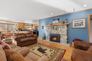 TV, fireplace, DVD player, table tennis
