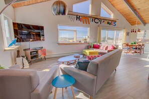 Een televisie, een dvd-speler en een filmbibliotheek