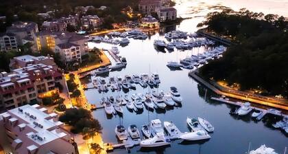 8 / 25-9 / 1 Special: SAVE 300 dollaria! vesi näkymä! kajakkeja! polkupyörää! biljardipöytä! Pöytätennis