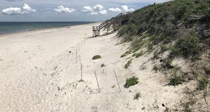 Vues spectaculaires sur la baie de Cape Cod, plage privée Sandy Neck Area