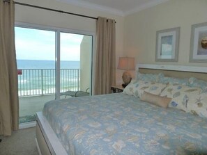 2 dormitorios, tabla de planchar con plancha, wifi gratis y ropa de cama