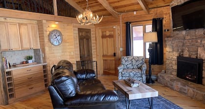 Walk to the slopes! Gold Claim Lodge is your home away from home on Terry Peak!