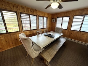 Dining - Waubay Getaway *Winter Special* Waterfront Hunting/Fishing (Grenville)